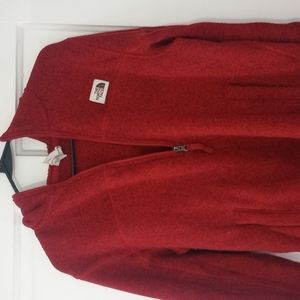 The north face pull over